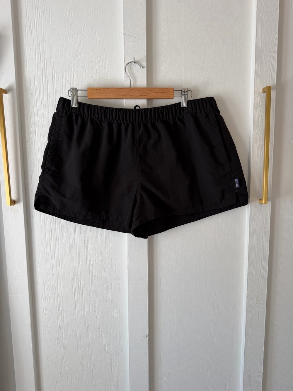 Patagonia Women's Barely Baggies Shorts, Black. Size: XL.